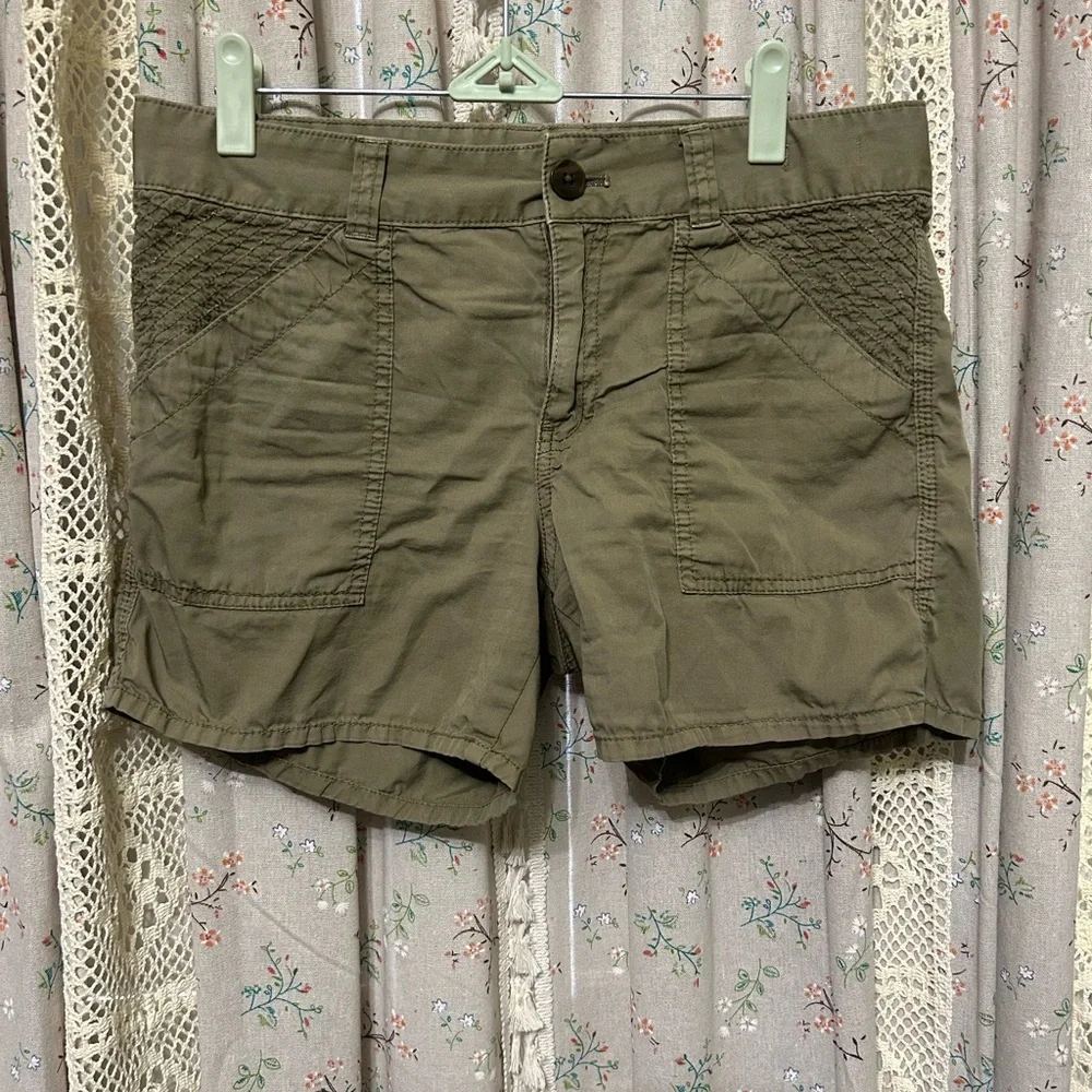 Madewell 100% Cotton Green Cargo‎ Shorts Size 26